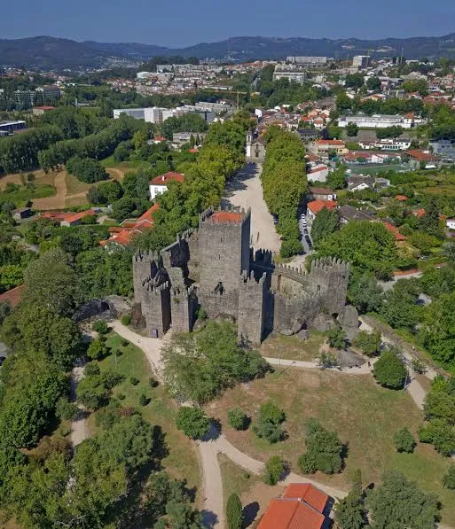 Vista de Guimarães, a cidade onde o Palazzo Xperience nasceu em 2001